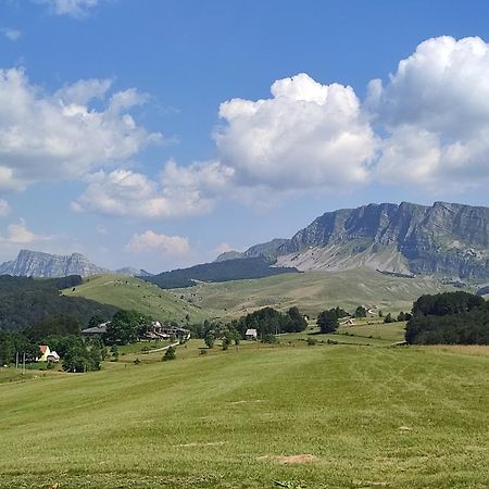 Cemerno Cottage Gacko Bagian luar foto