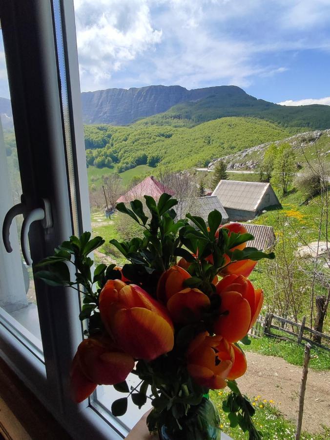 Cemerno Cottage Gacko Bagian luar foto
